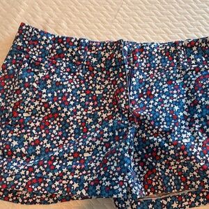 Vineyard Vines - women’s shorts